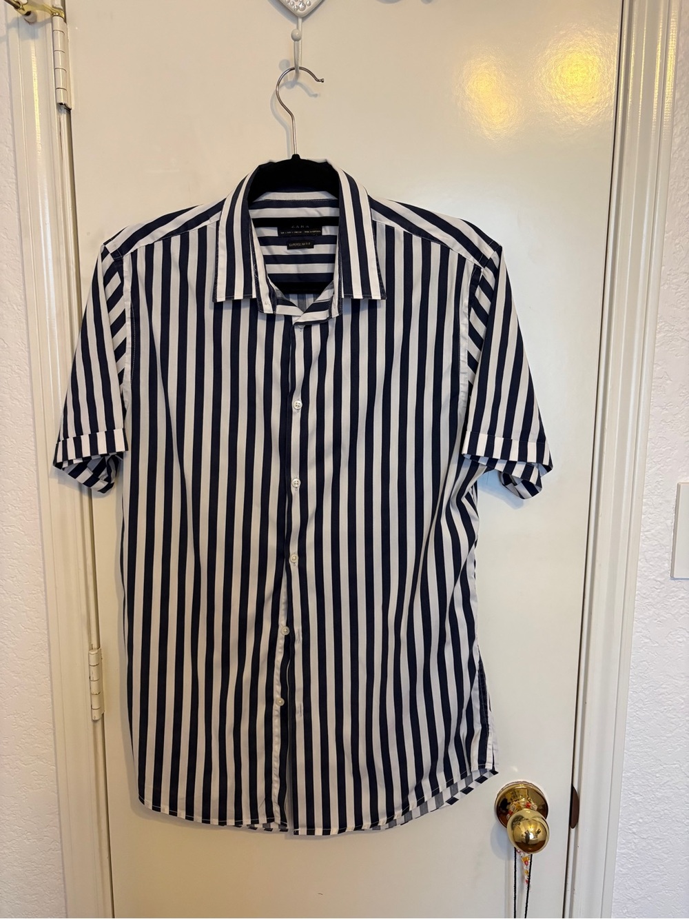 Zara Navy and White Vertical Stripe Short-Sleeve Button-Up
